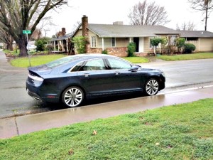 The 2017 Lincoln MKZ has has received an exterior facelift.
