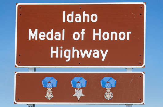 Medal of Honor Sign