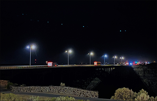 Image of the Perrine Bridge at night